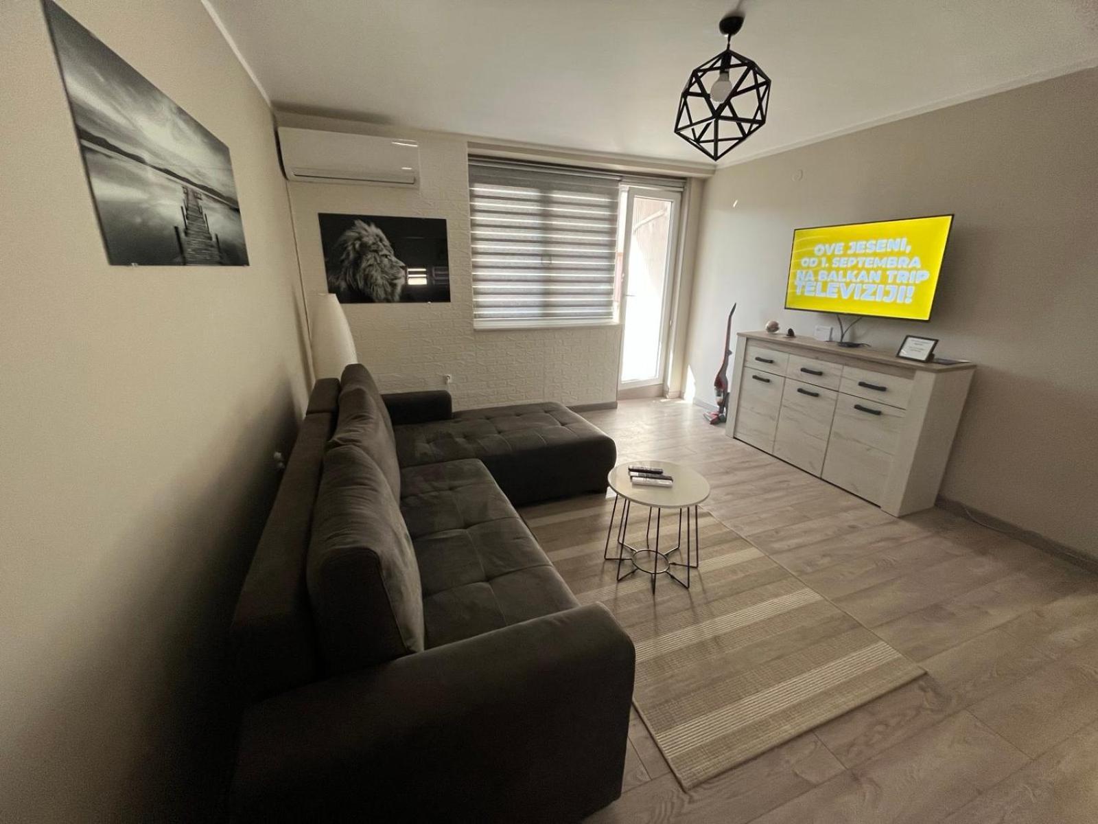 Apartman Petrov Donji Milanovac Εξωτερικό φωτογραφία